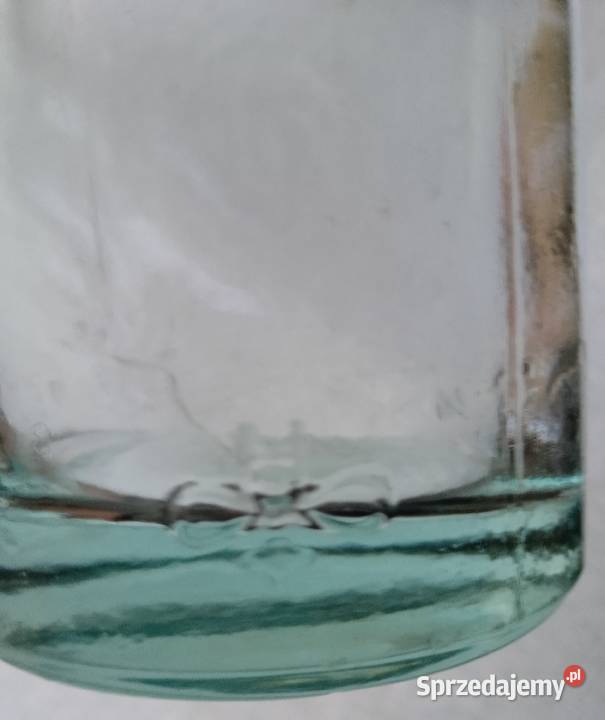 Xabytkowe butelki 033 l z porcelanką PRL Porcelana i szkło Koźminek