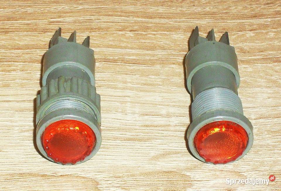 Lampka kontrolna pomarańczowa z żarówką 12 V 2 W śląskie Gliwice sprzedam