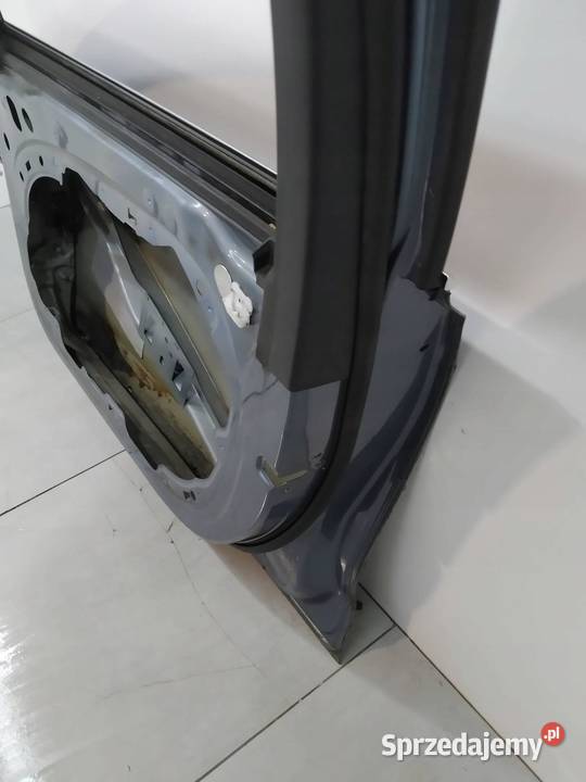 DRZWI PRAWE PRZÓD 72116 Volvo S90 II 2016