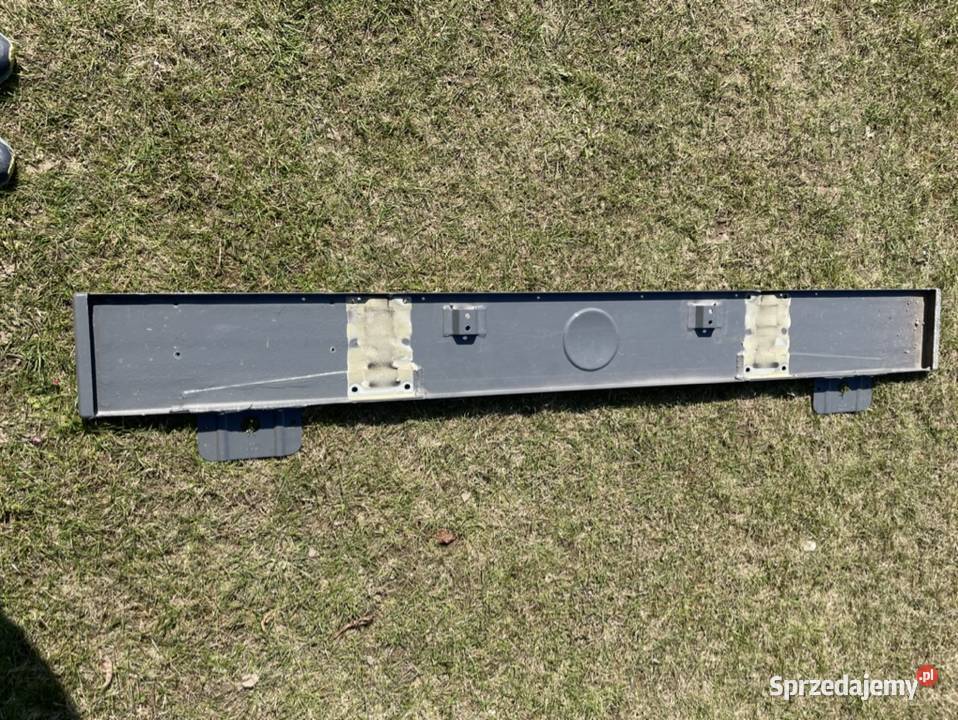 Belka tylna pod lampy Rama Sprinter Crafter Topolów