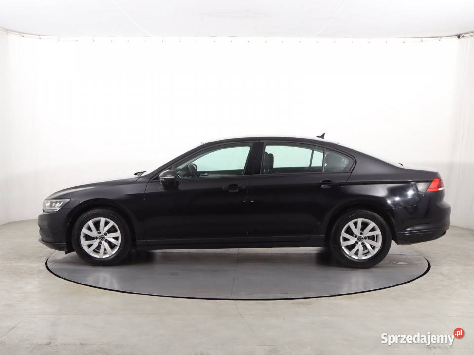 VW Passat 15 TSI Rok produkcji 2020