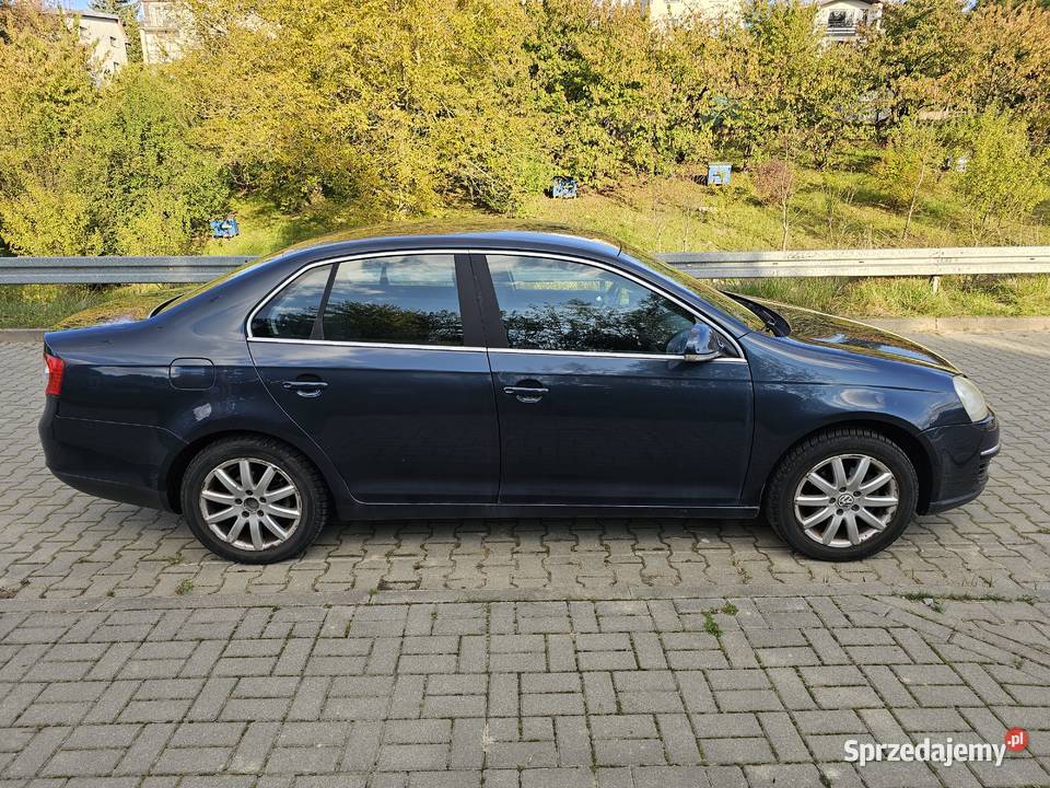 Volkswagen Jetta V 20 FSI 150 110kW 2006