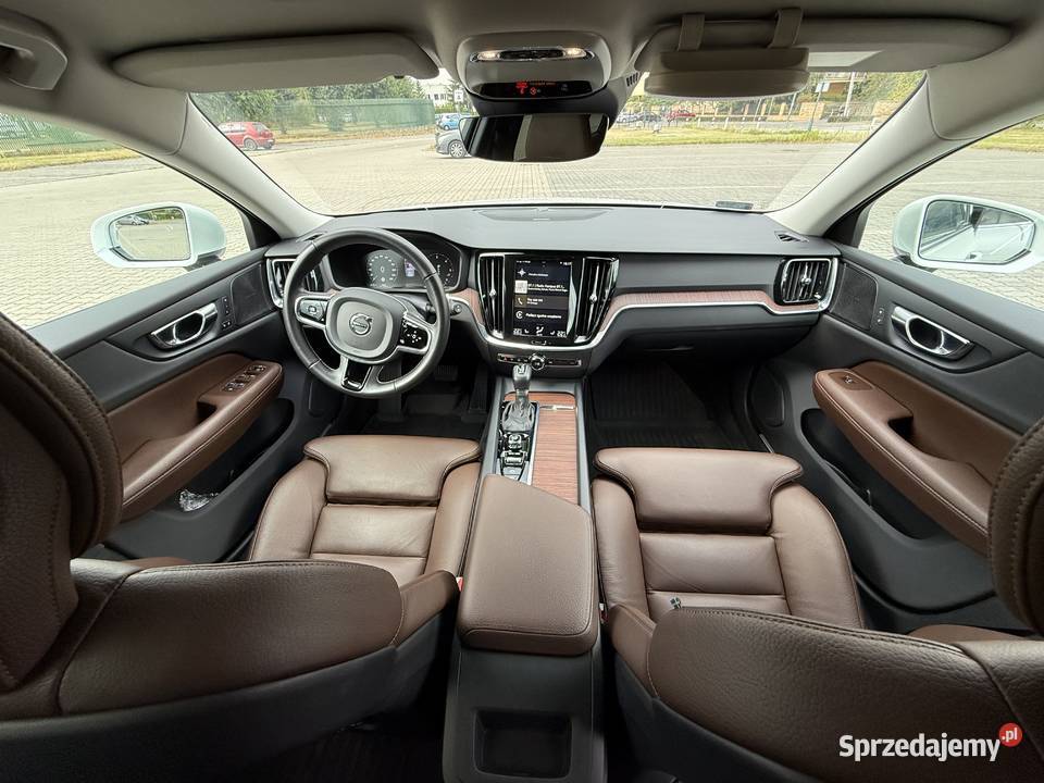 Volvo V60 D4 Inscription Polestar 200 biała Warszawa sprzedam