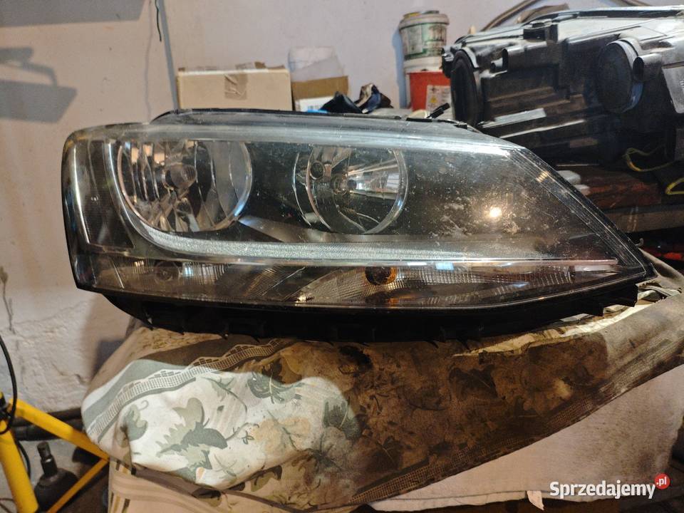 Reflektory VW Jetta 5C6 A6 Przeworsk