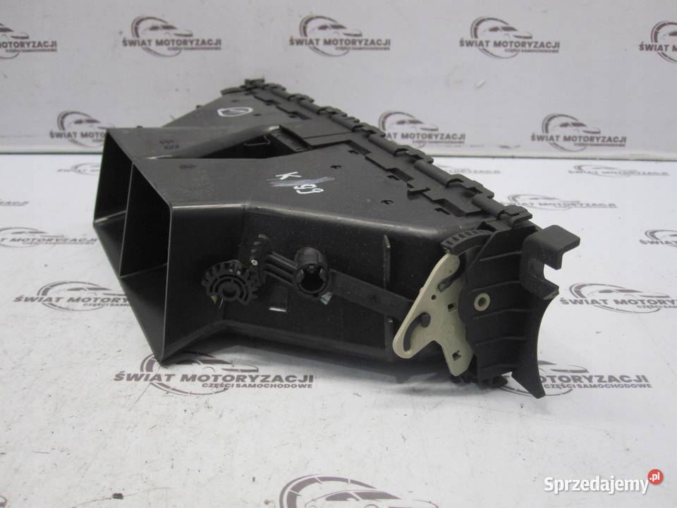 BMW E91 LIFT 09r kratka nawiewu 9130464