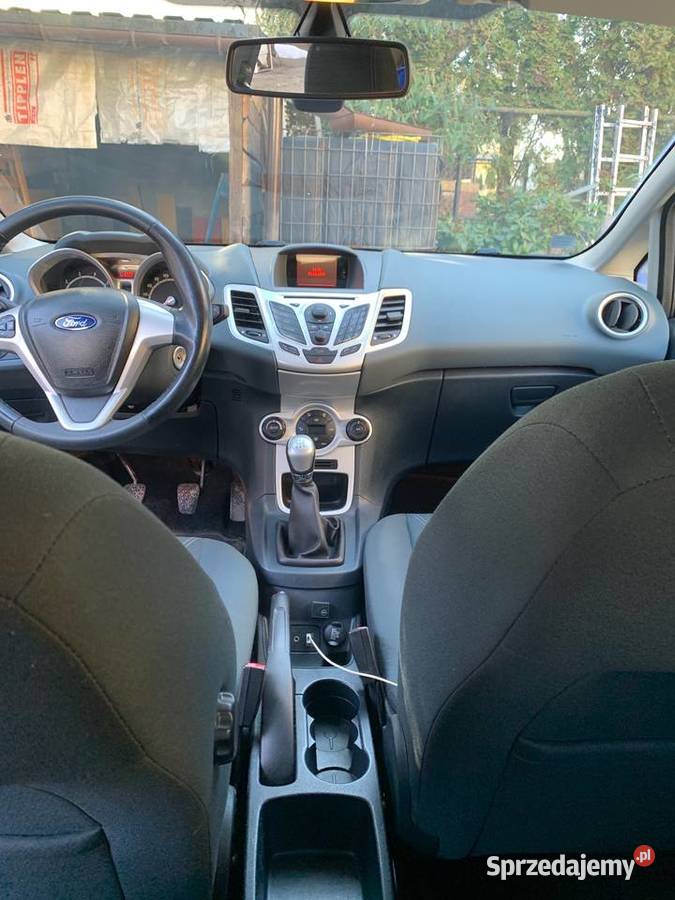 Ford Fiesta mk7 82KM Łomianki sprzedam