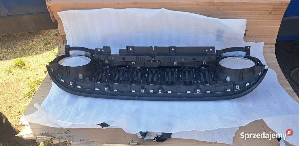 Grill Atrapa chłodnicy Jeep Renegade 735587828