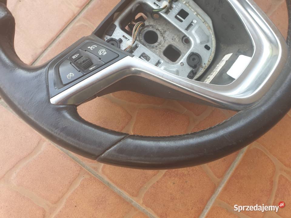 Opel Meriva B Astra J Zafira kierownica skórzana
