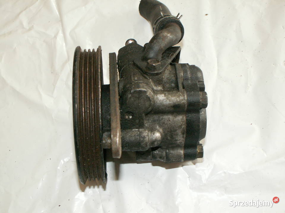 mazda 323F pompa wspomagania 15E16V92R Siechnice