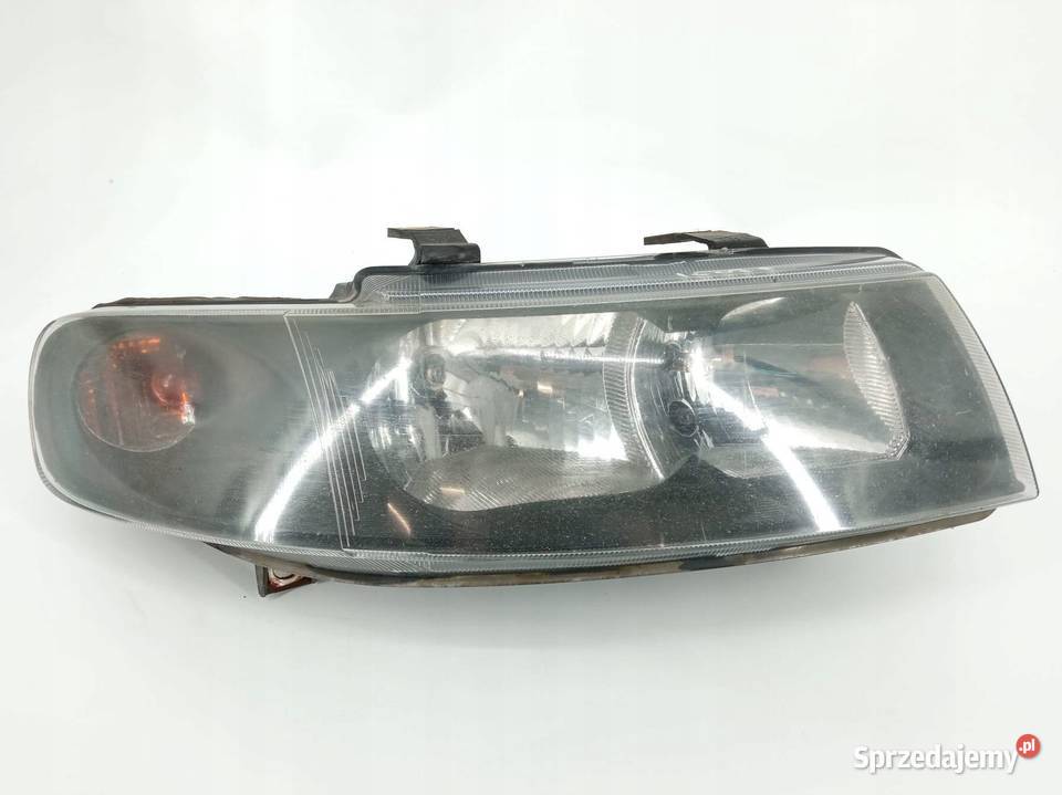 LAMPA PRZÓD PRAWA EU TOLEDO II Seat Leon I