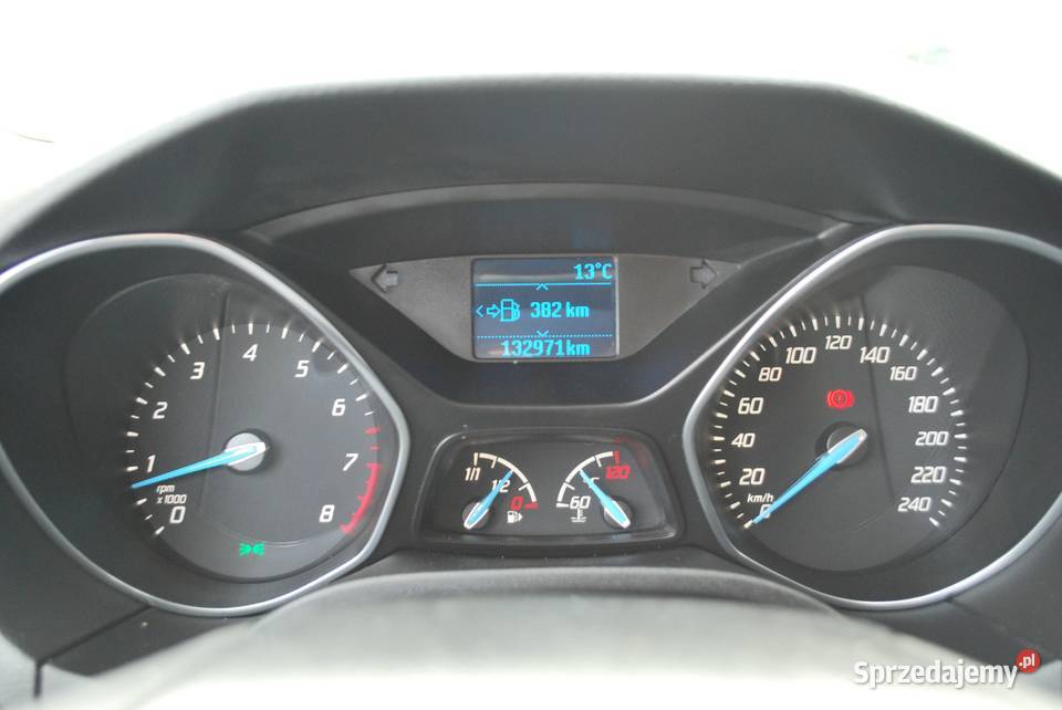 Ford Focus 10 Benzyna 100 Klima Grzane Fotele i światła przeciwmgielne Nowy Sącz sprzedam