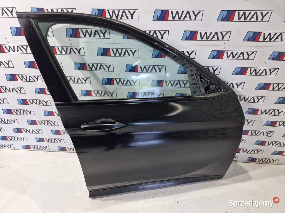 BMW X1 F48 DRZWI PRAWE PRAWY PRZÓD 475 BLACK Motoryzacja dolnośląskie