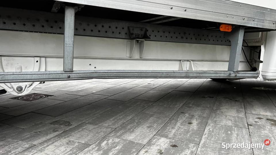 Peugeot Boxer kontener winda klimatyzacja kamera homologacja na ciężarowe małopolskie Kraków