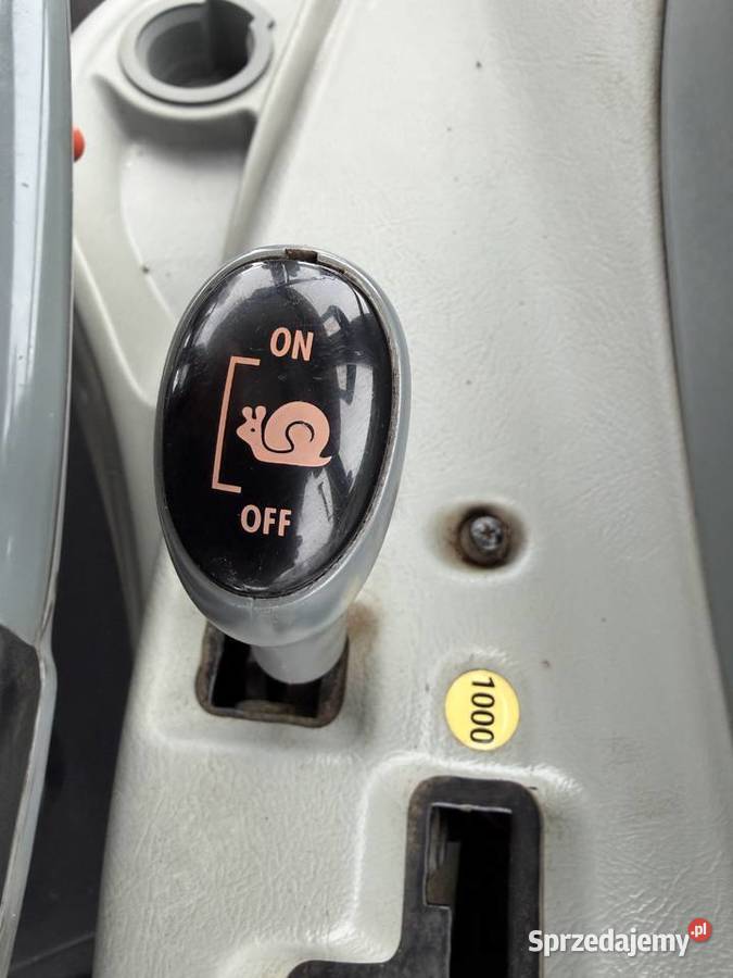 Valtra T213 Versu Biegi pełzające TUZ WOM