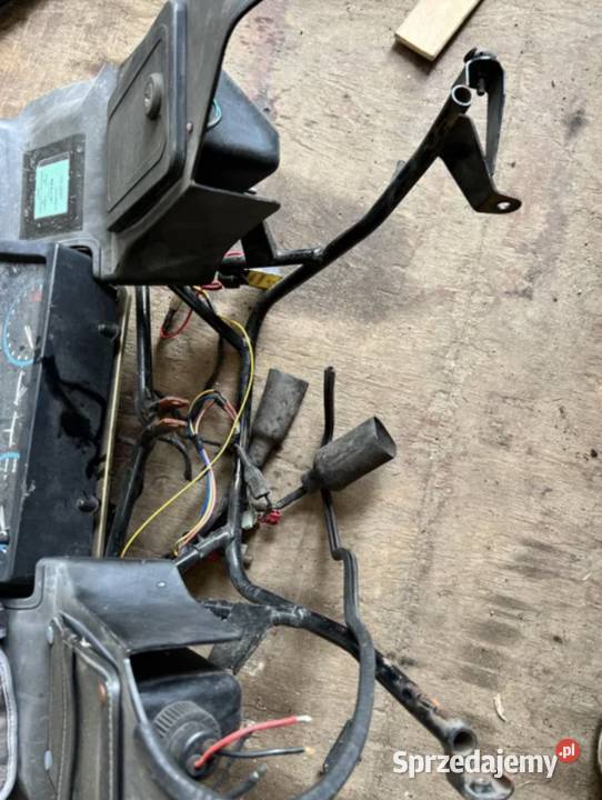 Stelaż owiewek Kawasaki GTR 1000 Ostrzeszów sprzedam