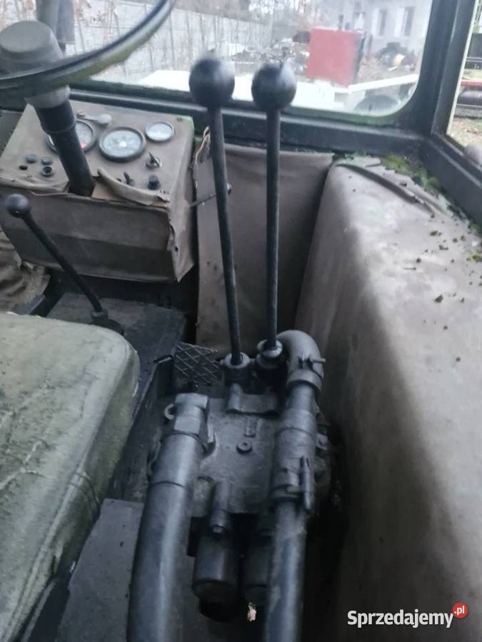 Rozdzielacz ostrówek k162 ursus przedni Barlinek