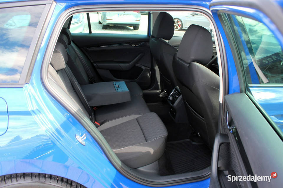 koda Octavia Automat 150 Salon FV23 Ambition ASR (kontrola trakcji) Sokołów