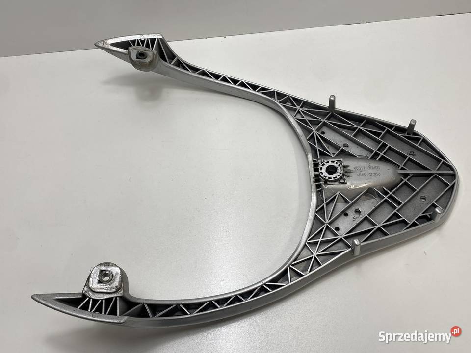 SUZUKI SIXTEEN UX125 RĄCZKI PASAŻERA STELAŻ POD Siedlce