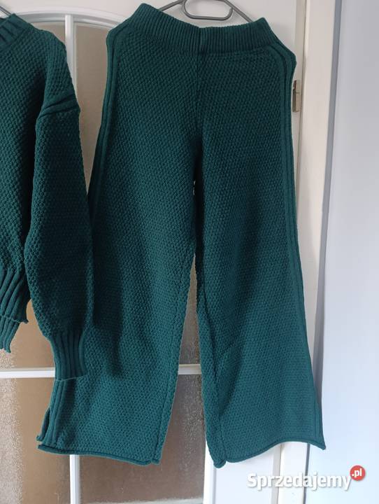 Komplet damski sweterkowy Rozmiar 34(XS) Garwolin sprzedam