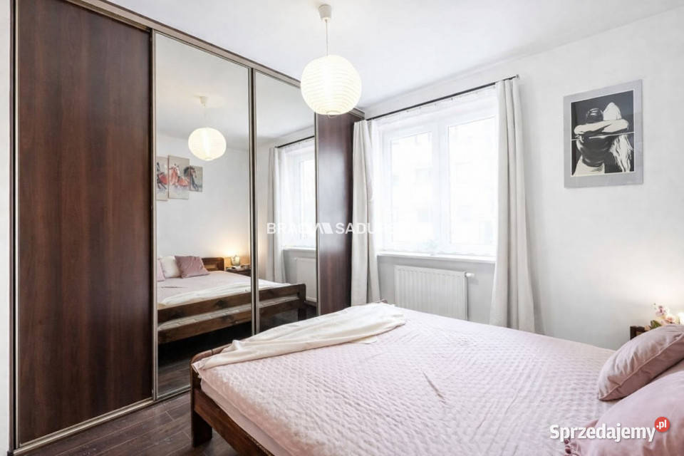 Mieszkanie Kraków Przewóz 5845m2 3 pokoje