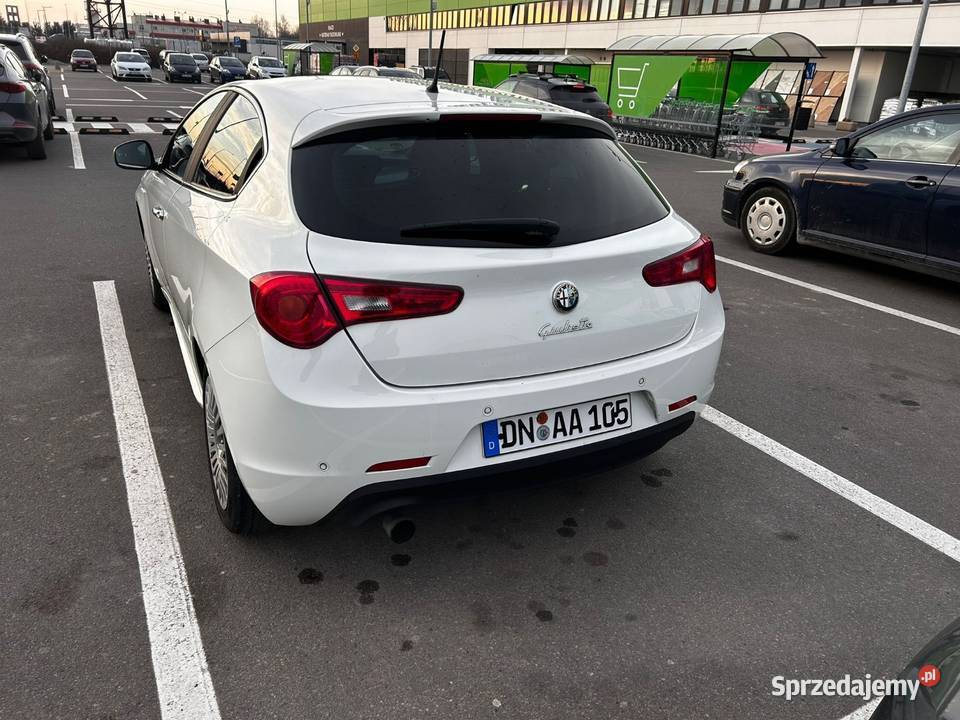 Alfa Romeo giulietta 14 trubo Tarnowiec sprzedam