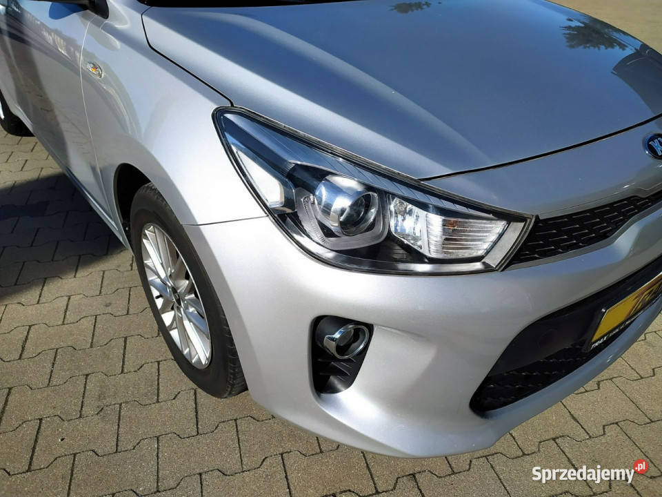 Kia Rio 10 100 5 DRZWI Niski przebieg wielofunkcyjna kierownica Rio łódzkie Łódź