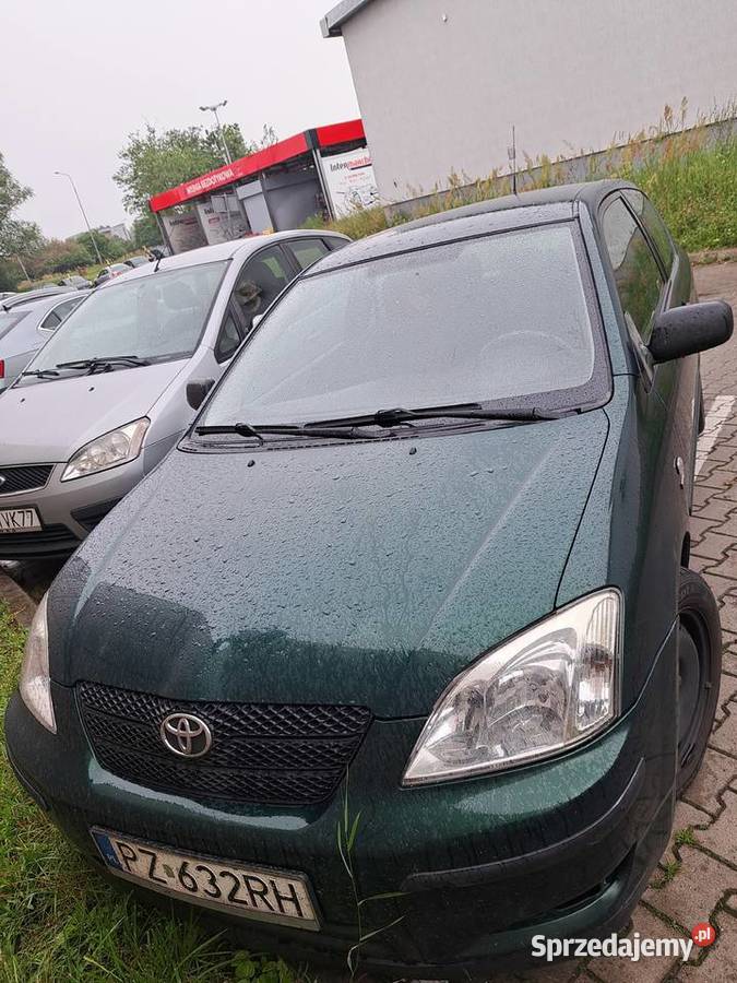 Syndyk sprzeda samochód osobowy Toyota Corolla Corolla