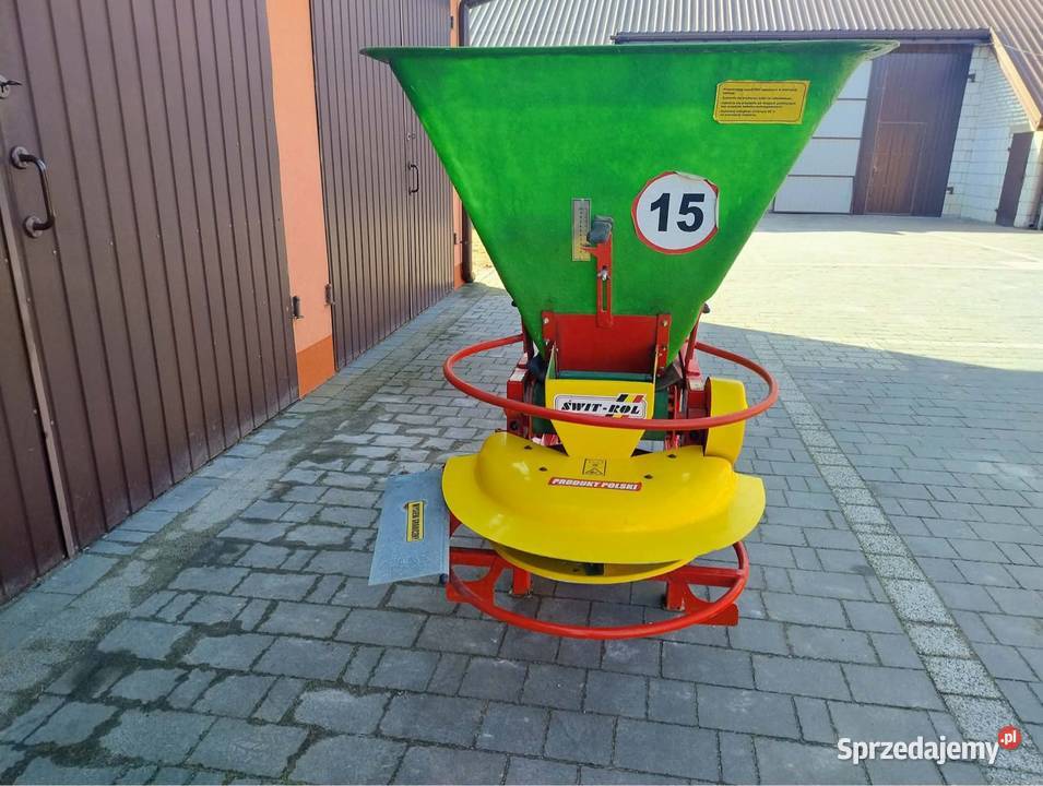 Rozsiewacz nawozu wapna piasku motylkłos