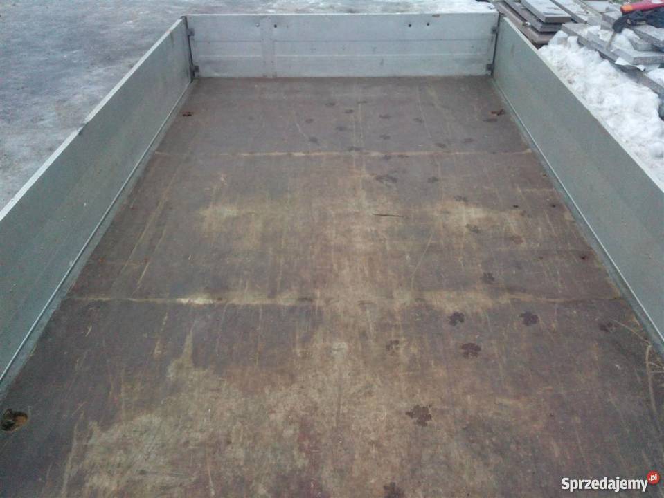 Skrzynia ładunkowa paka prycza zabudowa IVECO dostawcze łódzkie Ozorków