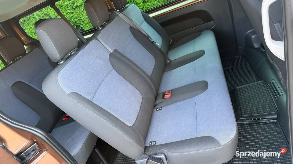 Opel Vivaro L2 H1 DŁUGI 9osobowy z Niemiec Stan świętokrzyskie