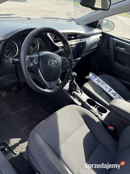 Toyota Corolla 16 benzyna z gazem Warszawa sprzedam