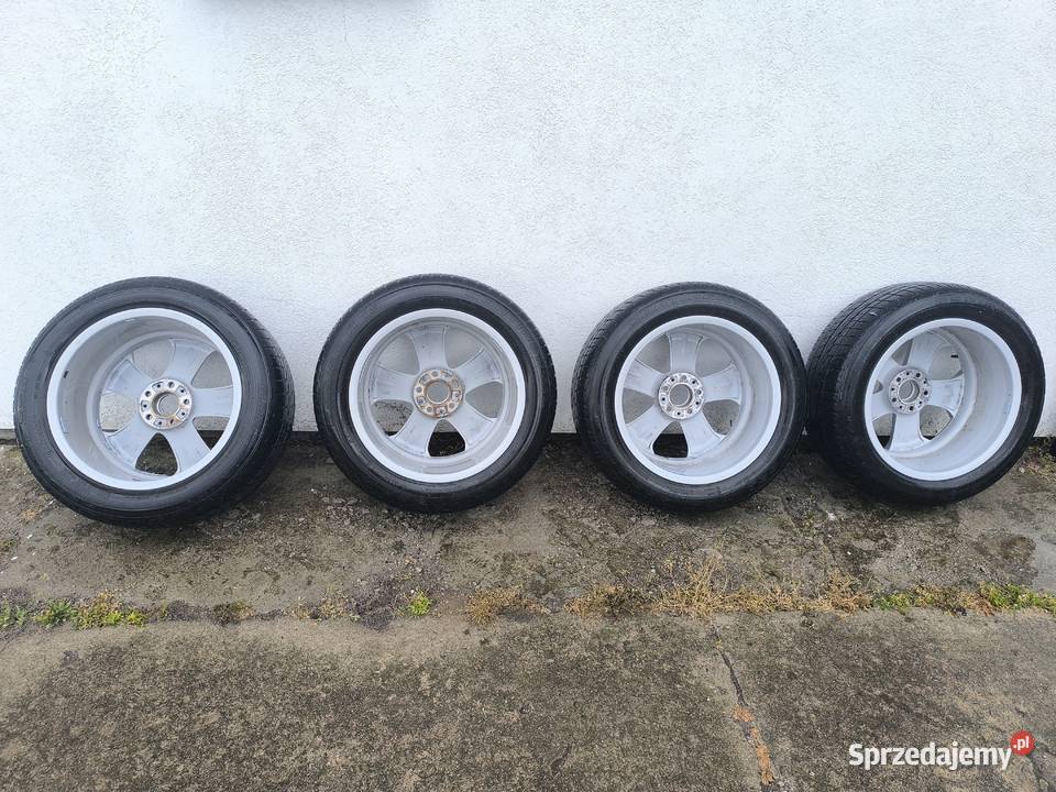 Sprzedam koła BMW x5 e70 X6 e71 25555R19 sprzedam