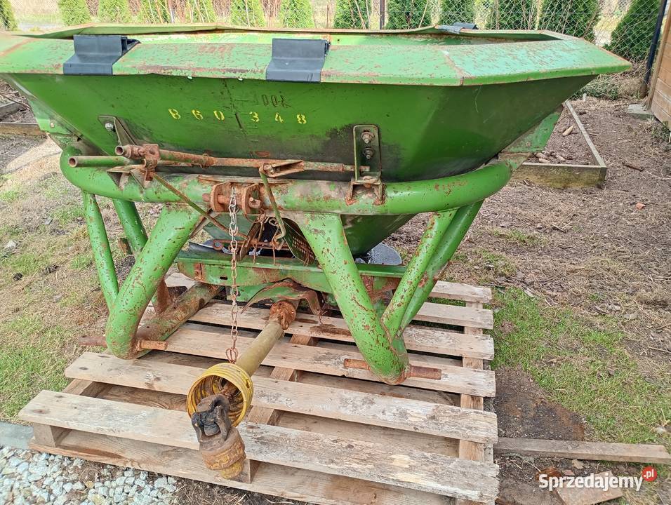 Rozsiewacz nawozów Amazone Maszyny rolnicze