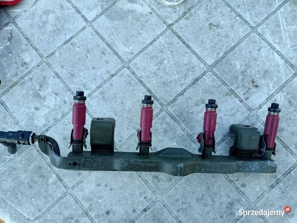 listwa wtryskowa Mazda 3 16 16v 105 Szczecin