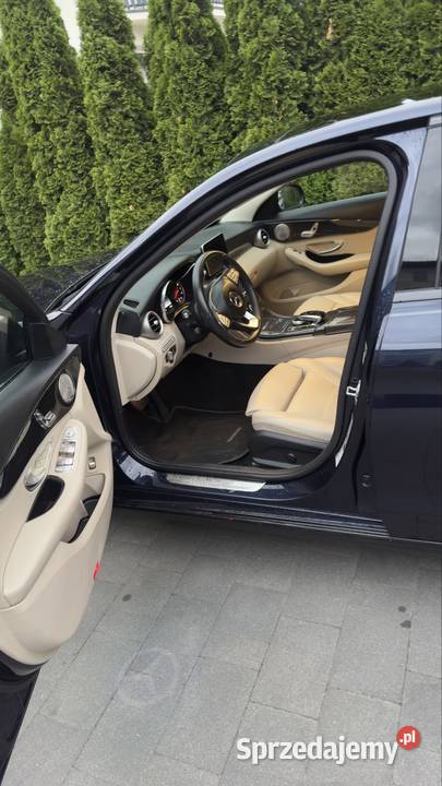 MERCEDES C300 20b 245 4Matic Lublin