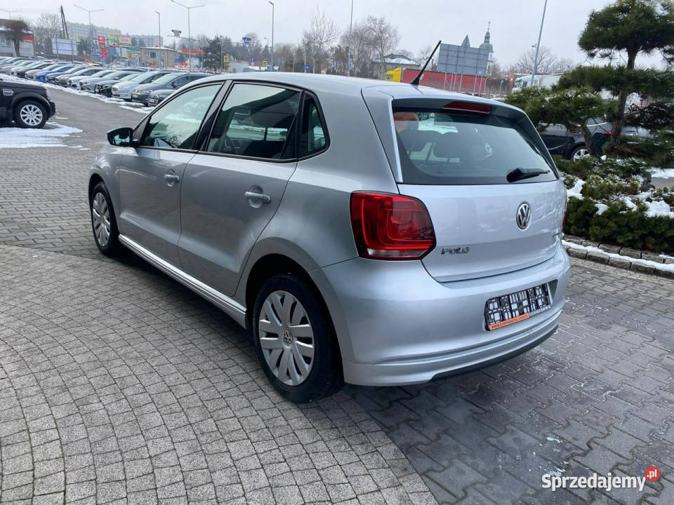 Volkswagen Polo podgrz fot klimatronic PDC lakier metallic Żory