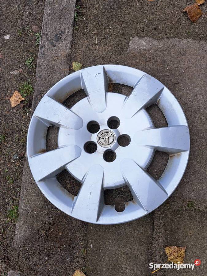 Kołpak toyota Jarocin