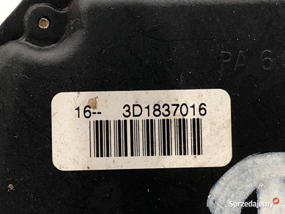 ZAMEK DRZWI PRAWY PRZÓD VW GOLF V Hatchback