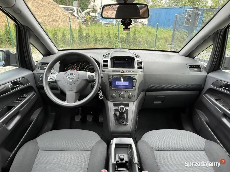 Opel Zafira 7 Osób Oryginalny lakier Mały 4/5 Kraków