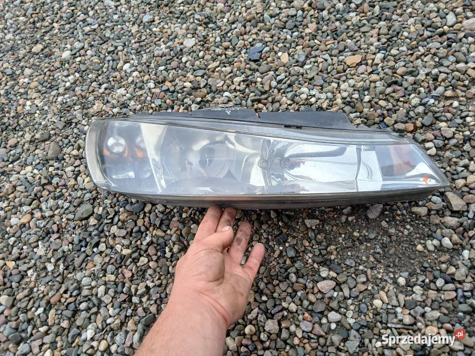 LAMPA PRZOD PRAWA PEUGEOT 406 LIFT EU 0301175002 prawe Motoryzacja