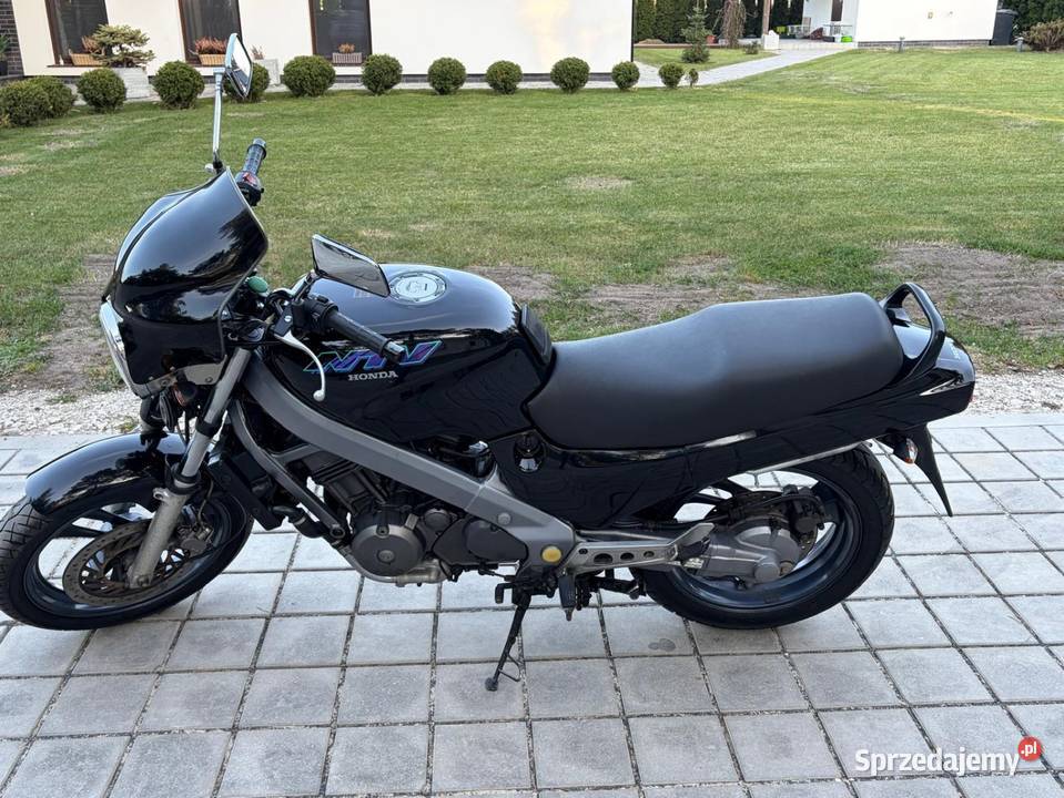 Honda NTV 650