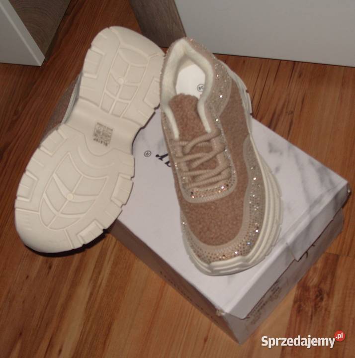 SEASTAR Sneakersy baranek cyrkonie r 3824 skóra ekologiczna wielkopolskie Rawicz sprzedam