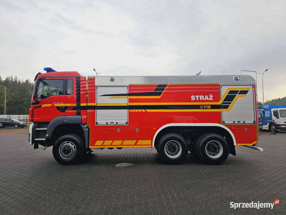 MAN TGS 26440 6x6 9500 l woda 950 piana Daleszyce