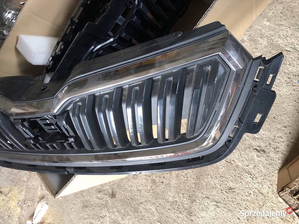SKODA KAMIQ GRIL ATRAPA PRZÓD 658853653A Kozy