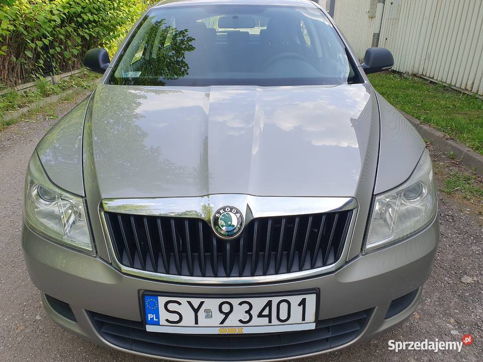 SKODA OCTAVIA 14 TSI 2011 153 Krajowy Oryginał Octavia Katowice