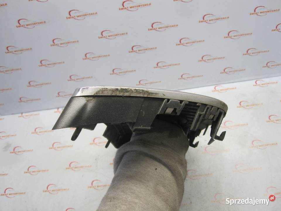 SEAT IBIZA IV 12r atrapa grilla 6J0853654B