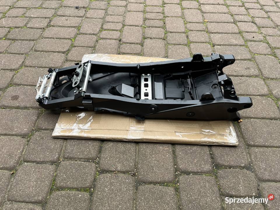 SUZUKI GSXR1000 K9L6 STELAŻ TYŁ GSXR 1000 Białystok