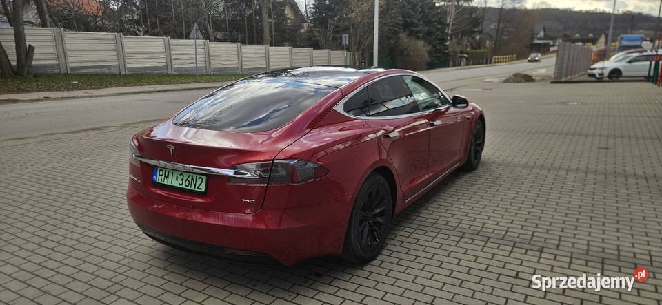 Tesla S 4x4 525 350 na ładowaniu Dębica sprzedam