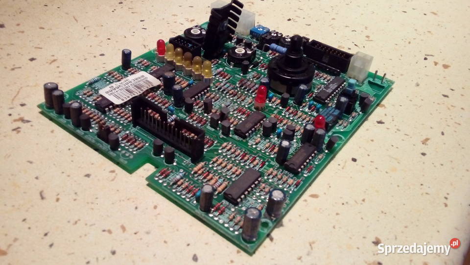 Moduł elektroniczny NN kotła gazowego ARISTON
