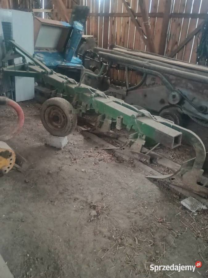 Pług 5 skibowy PHX lubelskie Żółkiewka-Osada